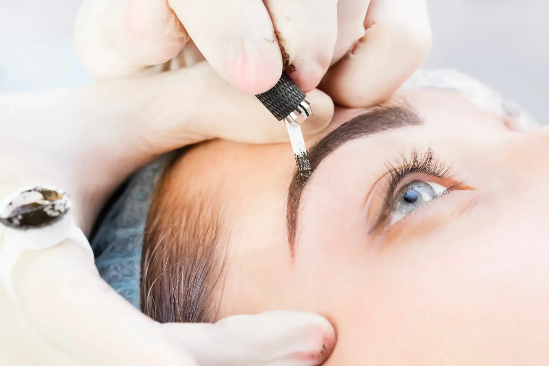 Ergebnis der Microblading-Behandlung bei BodyFlair Werdau